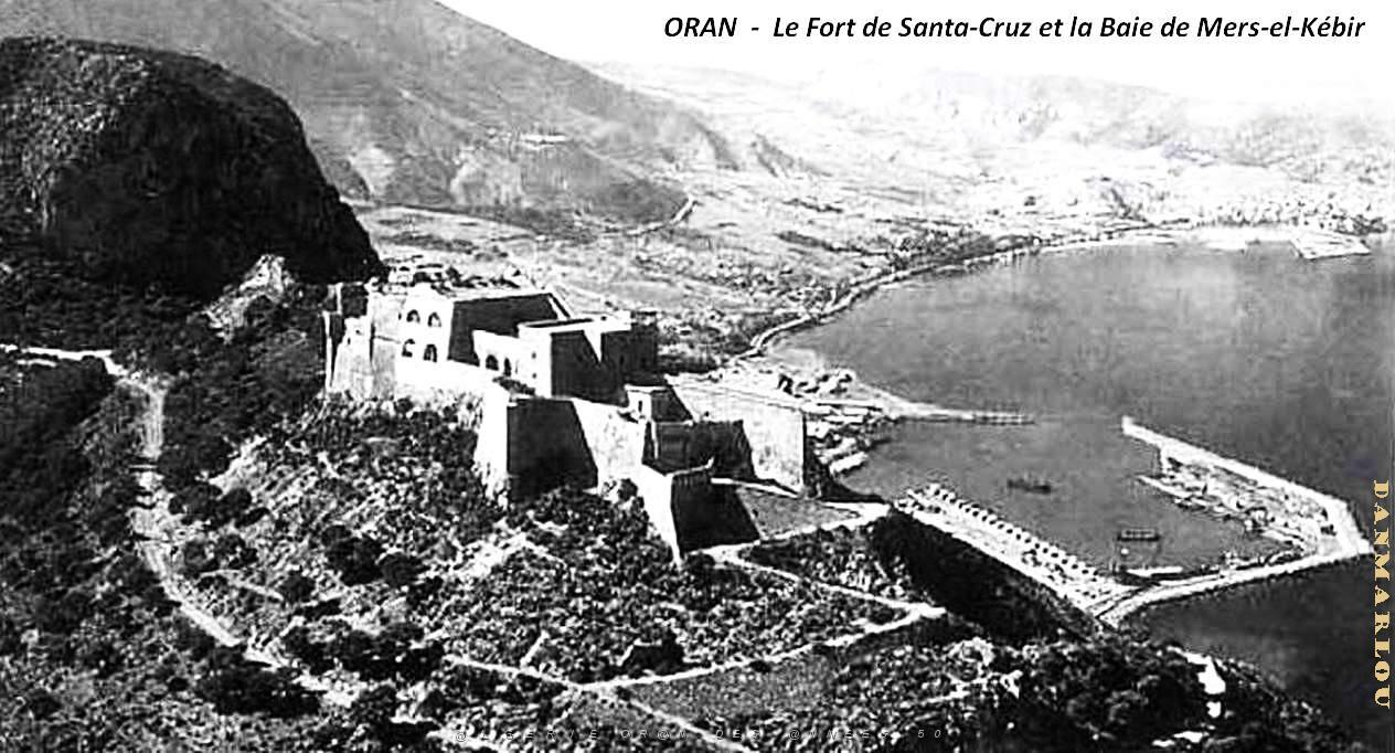 Oran - Santa-Cruz - Fort - Baie Mers-el-Kebir - Vue aerienne.jpg